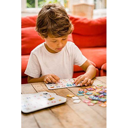 Jeu éducatif La Petite École Les Mots pour enfants, avec cartes illustrées pour apprentissage de l'écriture.