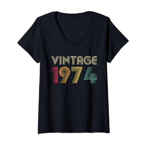 Tee-shirt vintage 1974 personnalisé pour femme célébrant 50 ans.